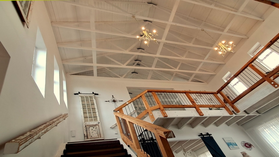 4 Bedroom Property for Sale in Seaview Eastern Cape